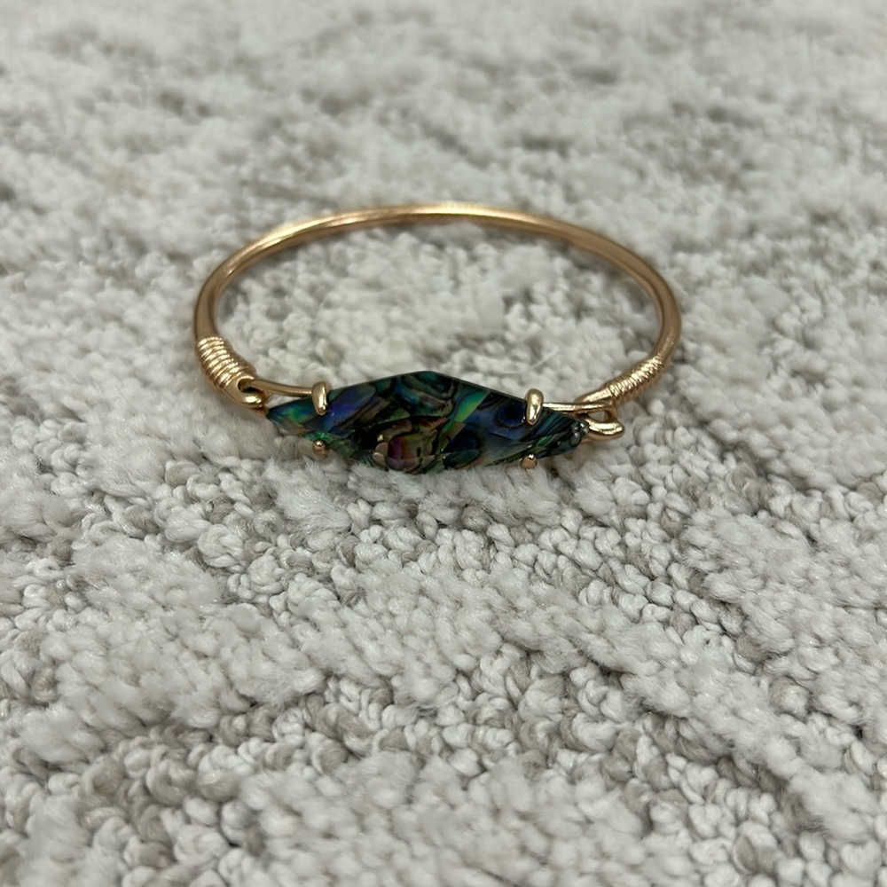 Kendra Scott bangle bracelet
